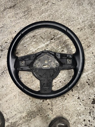 Jaguar type leather steering - f,