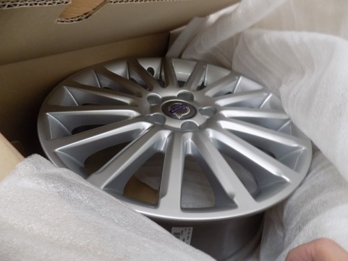 Genuine volvo v60 s60 - genuine,