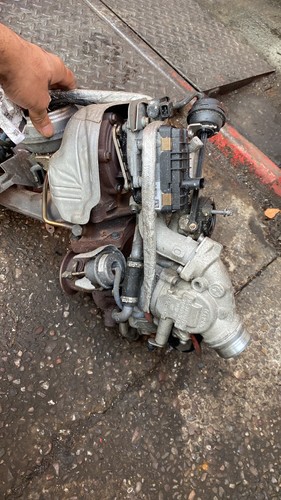 Twin turbocharger bmw125d 2014 - twin,