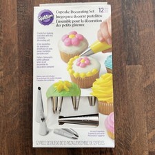Wilton Cupcake Decorating