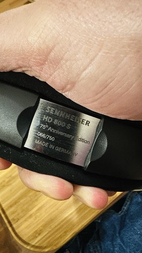 Priced clear sennheiser - clear!!,