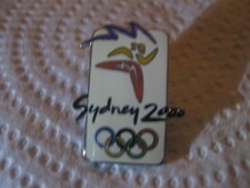 RARE OLD 2000 OLYMPIC GAMES SYDNEY ENAMEL PRESS PIN BADGE