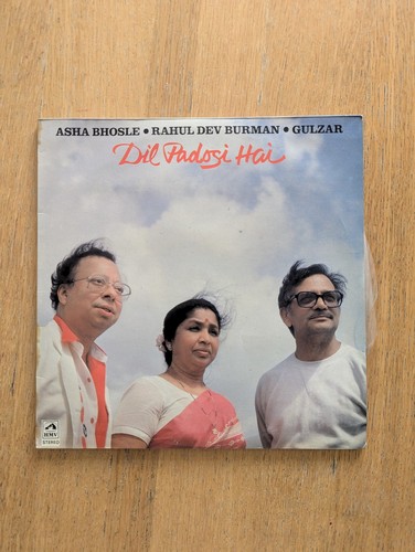Asha bosle dil padosi hai - bosle,