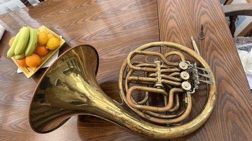 Brass valve french horn with - 3,