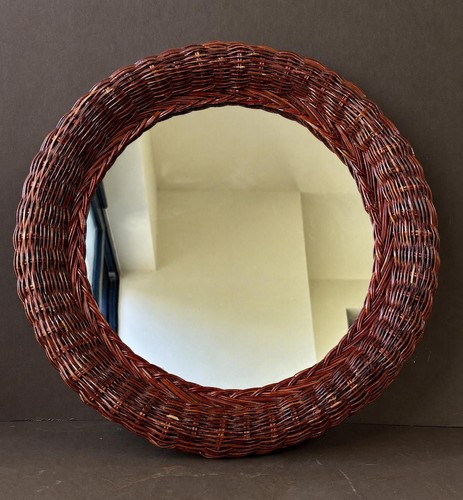 Vintage round wicker wall