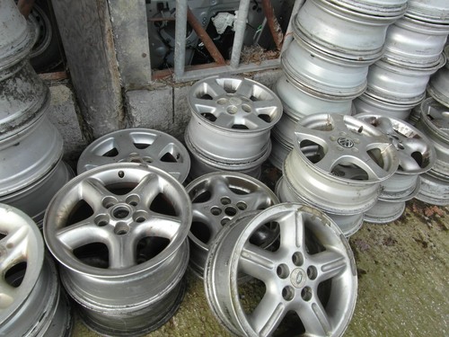 Land rover alloy - land,