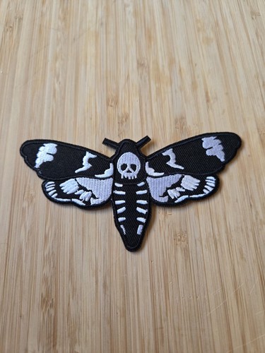 Death head moth embroidered - head,