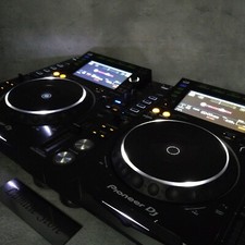 Pair 2x Pioneer DJ