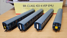 R30447 Hornby BR Class 423