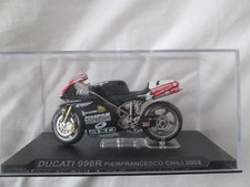 PIERFRANCESCO CHILI DUCATI 998R 2002  1-24 SCALE MOTORCYCLE MODEL