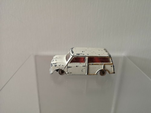 Dinky 197 morris - dinky, mini
