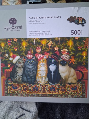 Wentworth cats christmas - wentworth,