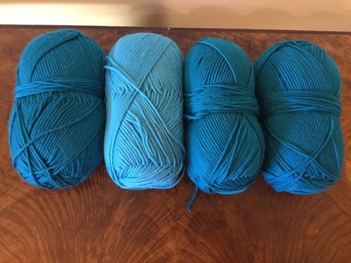 409g sirdar in - teal, &