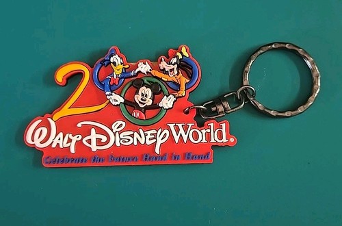 Walt disney world 2000 - walt, keyring