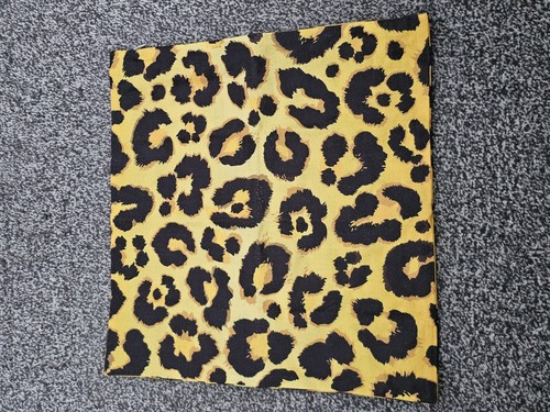 Smooffly leopard print cushion