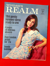 Vintage WOMAN'S REALM Magazine : 25th April 1970