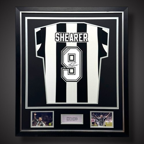 Alan shearer hand - hand, signed