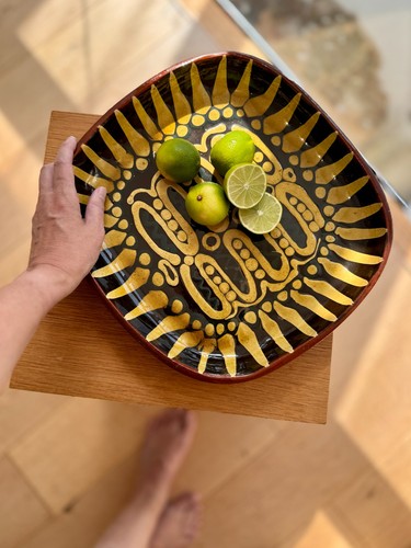 Large studio pottery slipware - pottery,