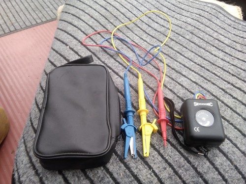 Phase rotation meter