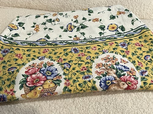 Vintage round spring colorful - round,
