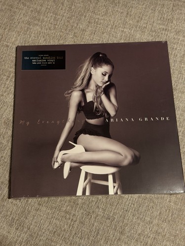 Ariana grande everything - ariana,
