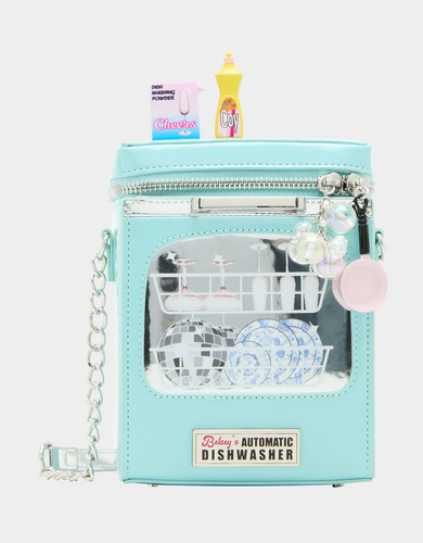 Betsey johnson kitsch - betsey,
