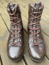 Iturri Goretex Boots Size 10M Waterproof Cold Wet Weather British Army Issue MOD