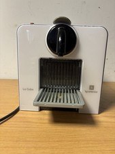 le cube nespresso white coffee machine broken leaks 