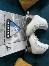 Jackson Elle Junior Figure