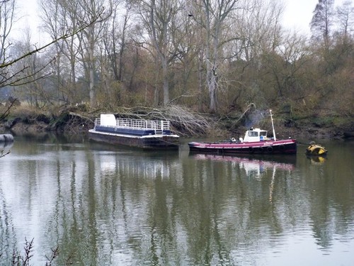 Photo tug and barge - and, [3]