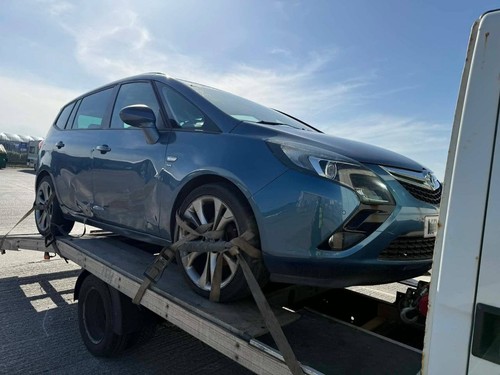 Rear passenger door 2014 - rear,