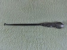 EDWARDIAN BUTTON HOOK WITH STERLING SILVER HANDLE * BIRMINGHAM 1905 *
