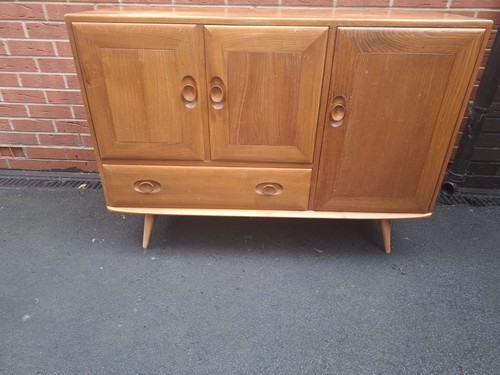 Ercol windsor sideboard model - ercol,