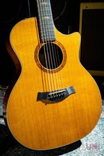 Taylor 514-CE-L30 / 2004 Used