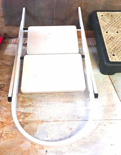 White foldable metal - white,