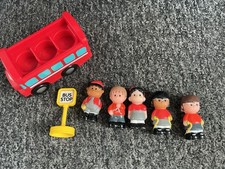 ELC Happyland School Bus, Bus