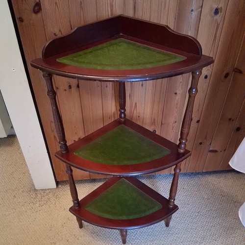 Corner tier shelves display - 3,