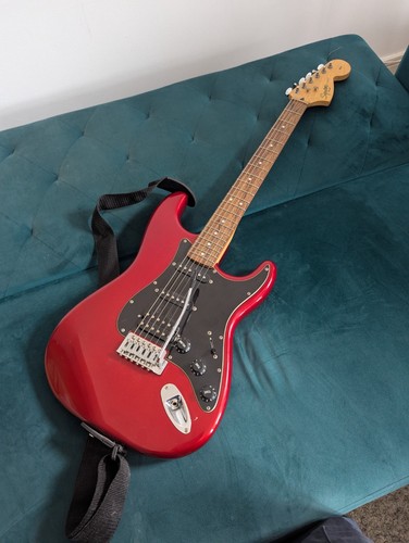 Squier standard stratocaster - squier,