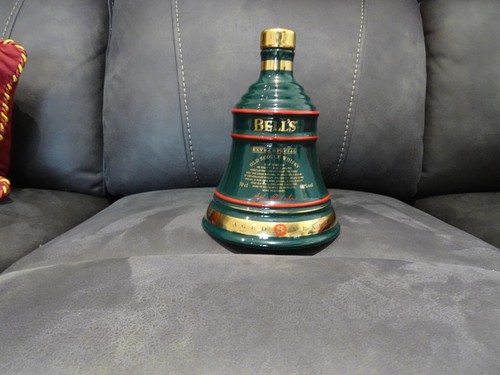 Wade porcelain bells - wade, 8yr