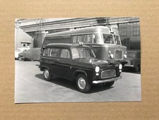 Ford Escort 100E Estate Press