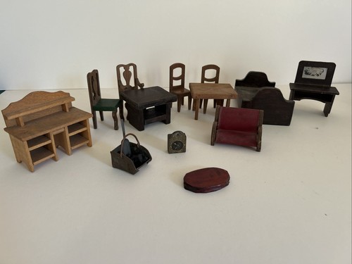 Unbranded vintage dolls house - unbranded,