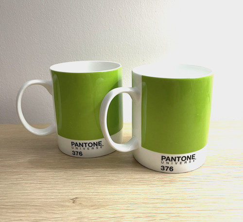 Pair pantone universe - of,