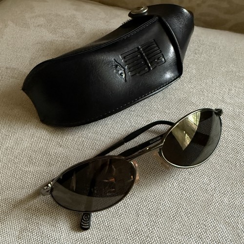 Killer loop coup - coup, sunglasses