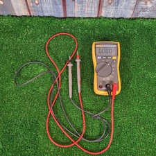 Fluke 115 True RMS Multimeter 