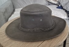 AUSTRALIAN BUSH HAT COMPANY