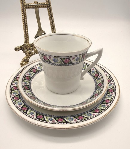 Vintage china phoenix trios - china,