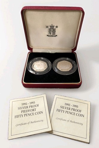 1992 1993 dual date - 1992-1993,