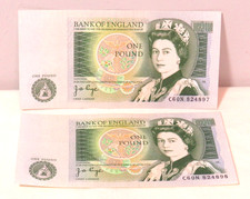 2 Consecutive One Pound £1