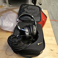 M2000 Headphones Studiospares