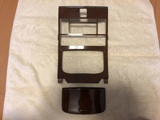 LEXUS L Select Knitted Wood